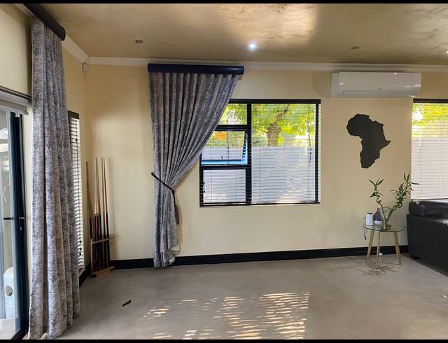 3 BEDROOM FREEHOLD FOR SALE IN RYNFIELD